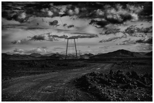 F208 to Landmannalaugar (64°9'7" N 19°8'8" W)